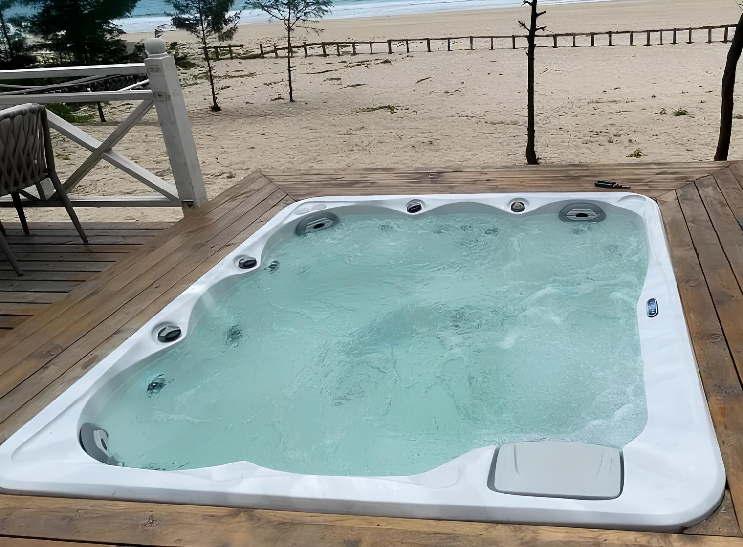 Relaxpool Sprudelbad Outdoor Whirlpool Hydromassagewanne Massagebad 190x190 cm