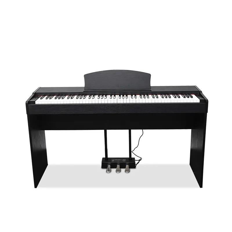 Elegantes Digitalpiano mit kraftvollem Klang und modernen Funktionen
