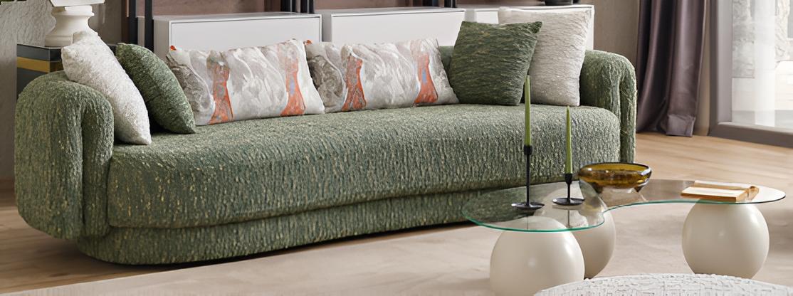 Elegantes 3-Sitzer Sofa in Grün & Moderner Couchtisch-Set