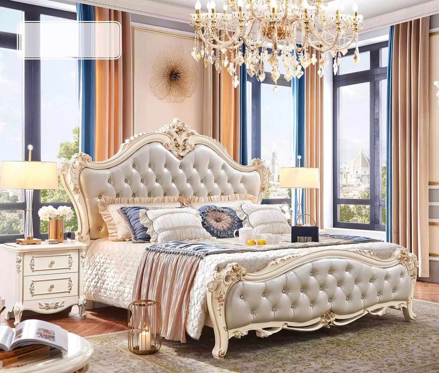 Set klassisches möbel von 3tlg besteht aus Luxus Bett und 2х Nachttische