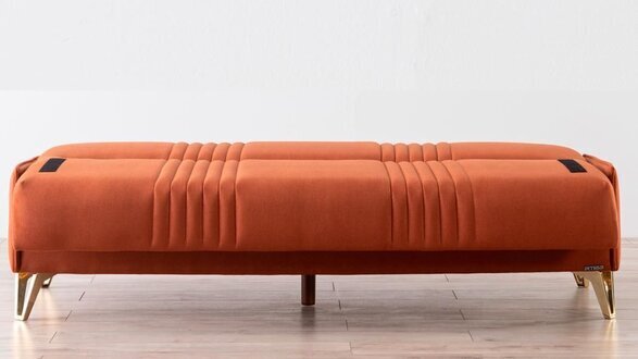 Luxuriöses Dreisitzer Sofa mit hochwertigem Stoffbezug in Beige und Orange