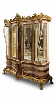 Beige Holz-Glas Vitrine im eleganten Stil