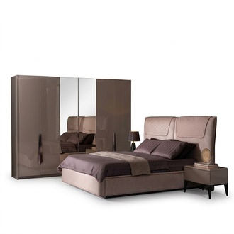 Beiges Schlafzimmermöbel-Set aus Holz mit Bett, Nachttischen