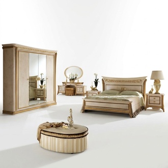 Bett royal königlich antik Schlafzimmer Polsterbett Barock Rokoko Designer