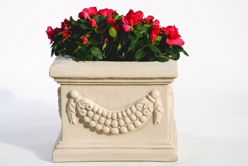 Blumenkorb Blumenkasten Blumen Gefäss Terrasse Dekoration Statue