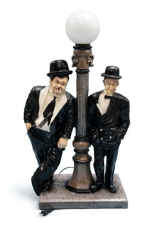 Design Leuchte Lampe Figur mit Lampe Statue Skulptur Figuren Skulpturen