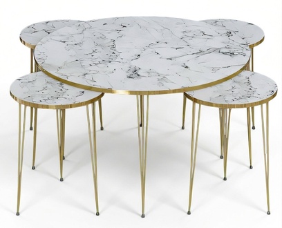 Eleganter weißer Holz-Couchtisch mit Beistelltischen im modernen Stil