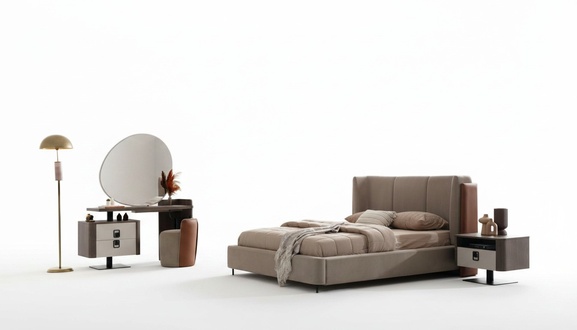 Elegantes Schlafzimmer-Set aus Holz in warmem Braun