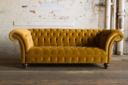 Chesterfield Design Luxus Polster Sofa Couch Sitz Garnitur Leder Textil