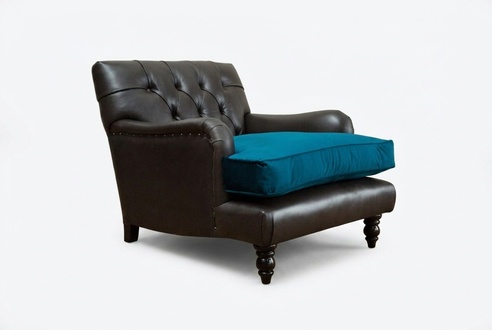 Lounge Luxus Fernseh Club Polster Sitzer Sessel Design Couch Sofa Relax