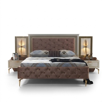 Schlafzimmer Bett Design Einrichtung Luxus Polster Betten braun Modern