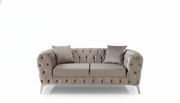 Sofa in modernem Design Schlichte Formen und reichhaltiger Stil