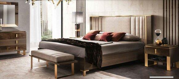 Luxus Schlafzimmer Bett Doppelbett Modern Holz Leder Polster Betten Bettgestell