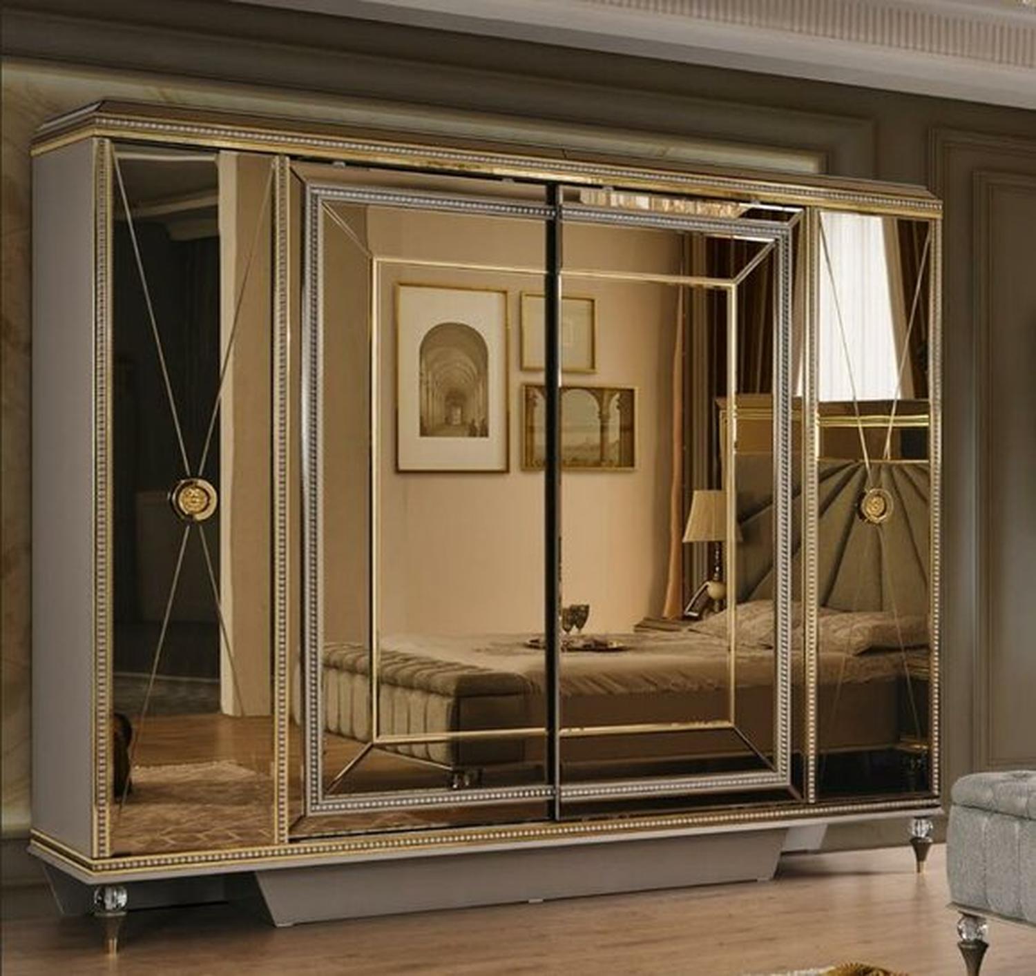 4-türiger Schrank